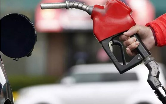 Akaryakıta yeni zam! Benzin, motorin ve LPG'de fiyatlar değişiyor