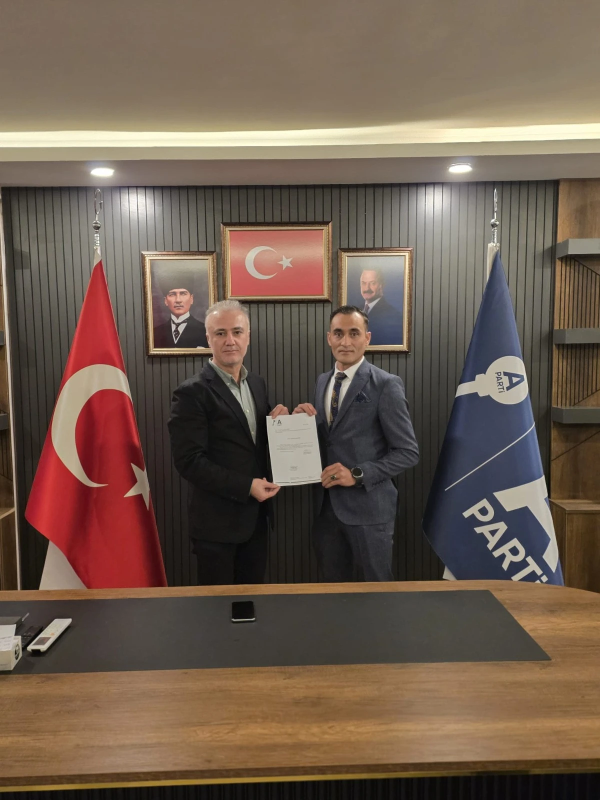 ANAHTAR PARTİSİ BALIKESİR&rsquo;DE VİTES B&Uuml;Y&Uuml;TT&Uuml;.