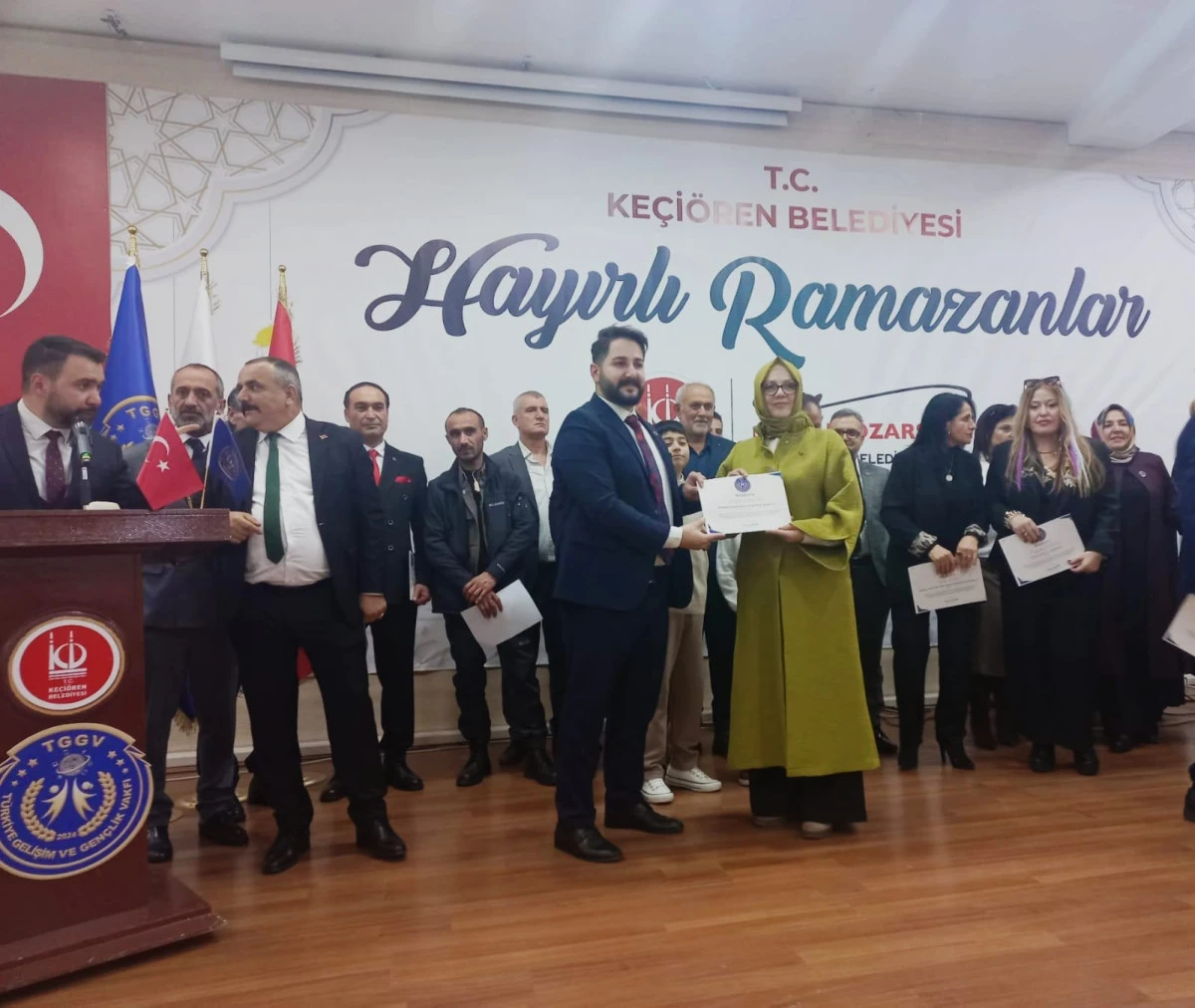 ANKARA'DA TGGV 'NİN  B&Uuml;Y&Uuml;K İFTAR SOFRASI BULUŞMASI  MAZBATA T&Ouml;RENİ VE &Ouml;D&Uuml;LLERLE TA&Ccedil;LANDI 