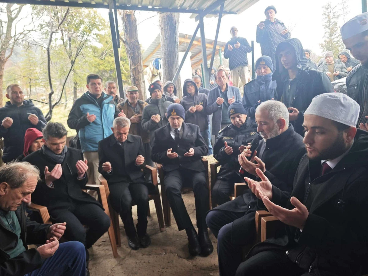 ARDI&Ccedil;KAYA' DA VEFAT EDENLER İ&Ccedil;İN SON G&Ouml;REV