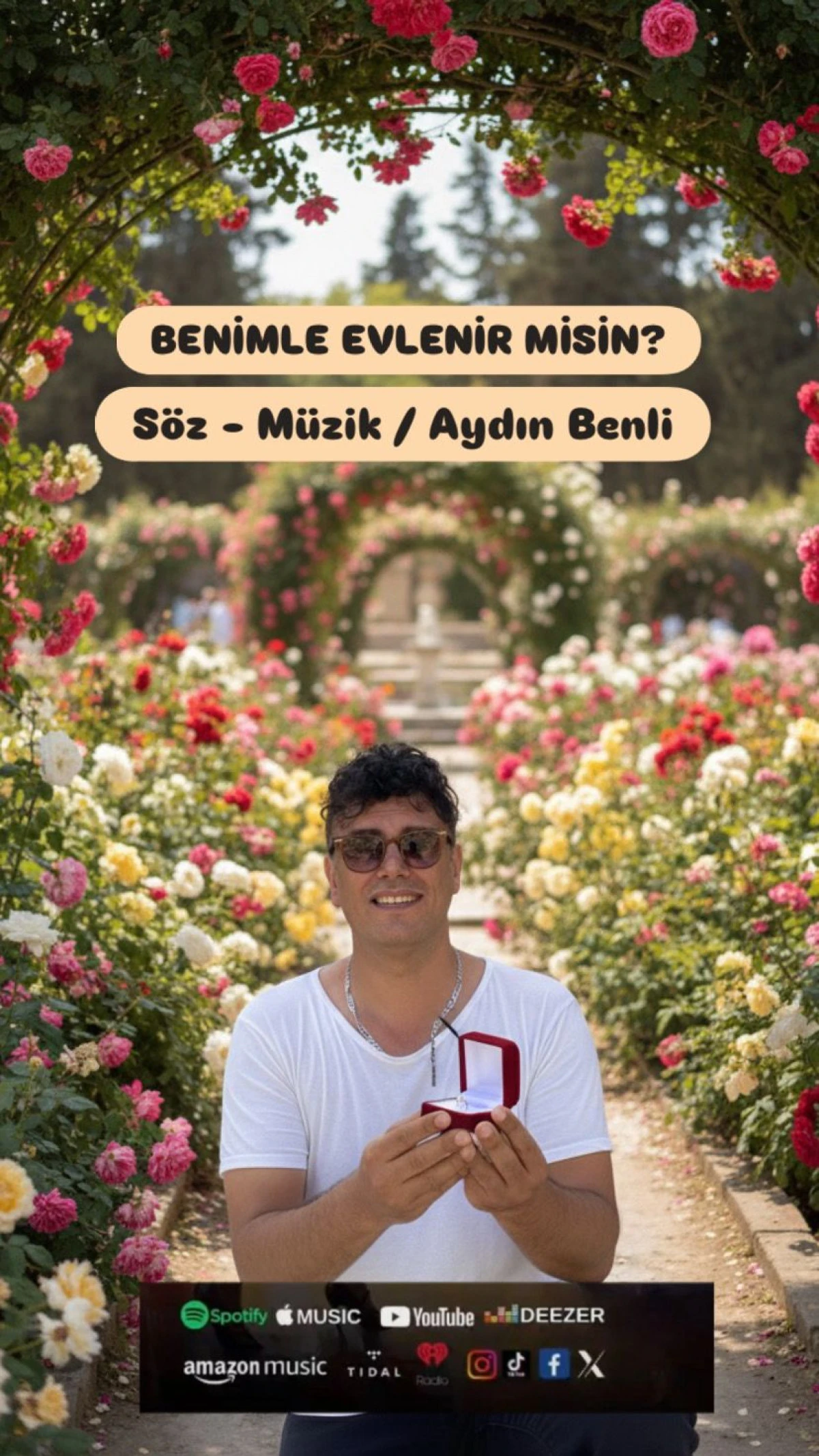Aydın Benli’den Aşkın Yeni Marşı; “Benimle Evlenir Misin?”