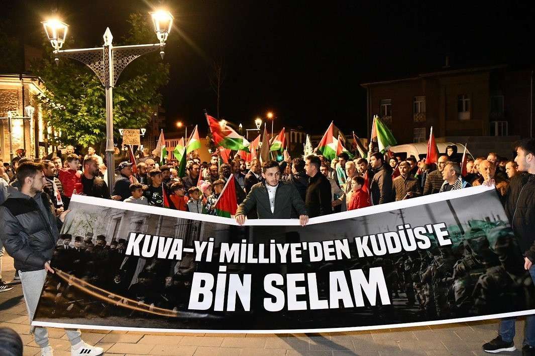 Balıkesir Filistin İçin Yürüdü 