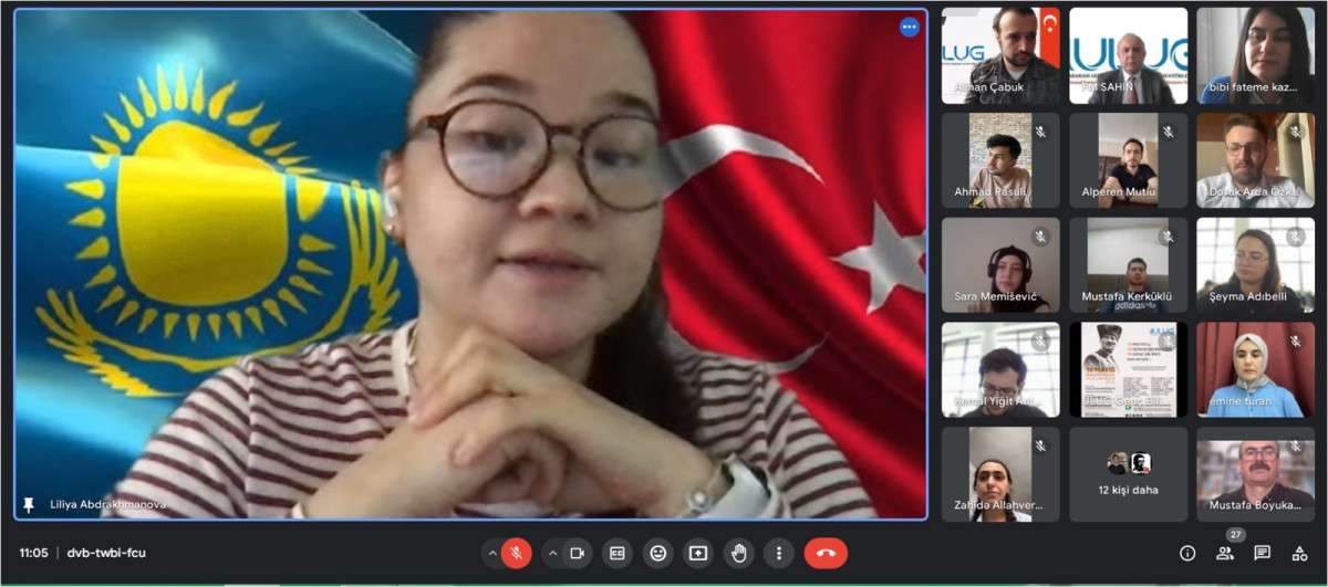 Çevrimiçi gençlik buluşması.