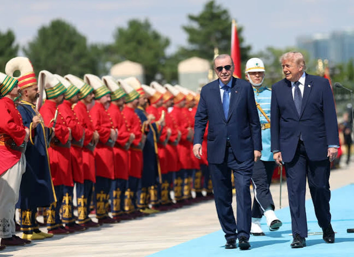 Cumhurbaşkanı Erdoğan, ABD Başkanı Trump'ı resmi t&ouml;renle karşıladı