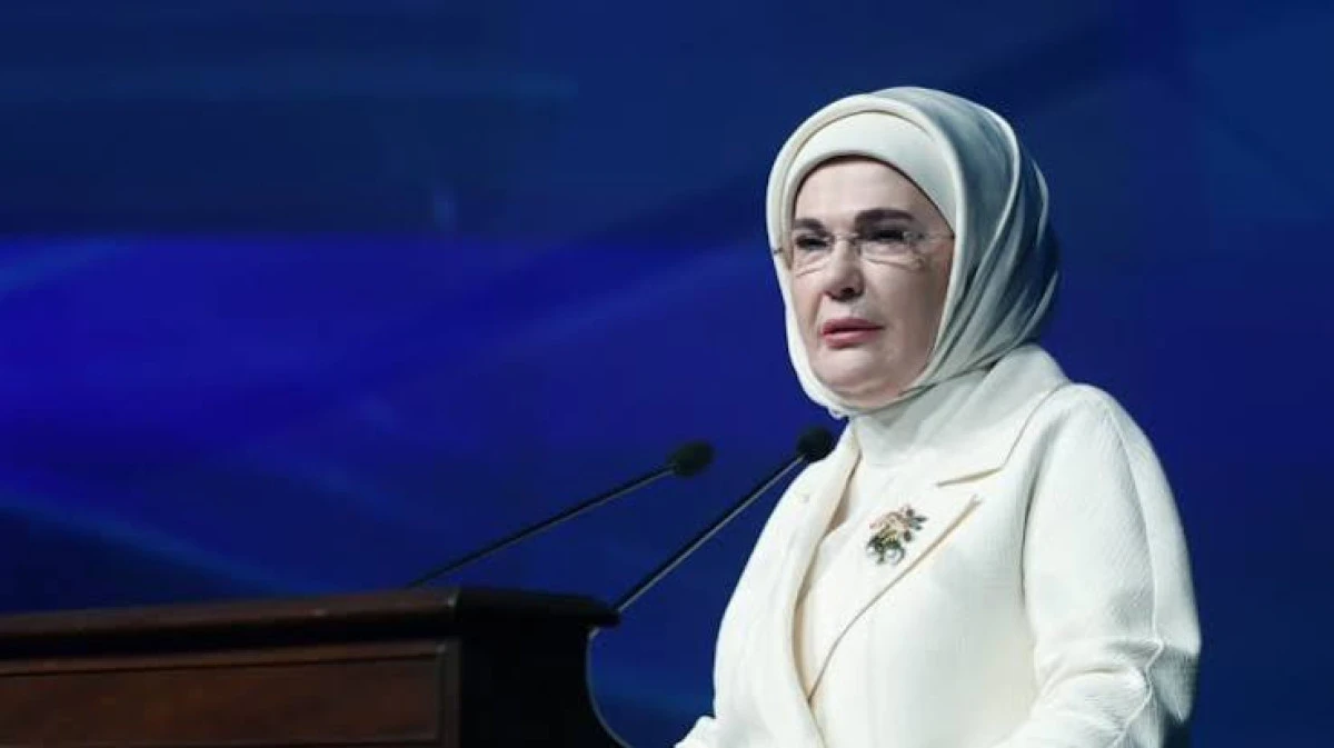 Emine Erdoğan'dan Mevlit Kandili mesajı