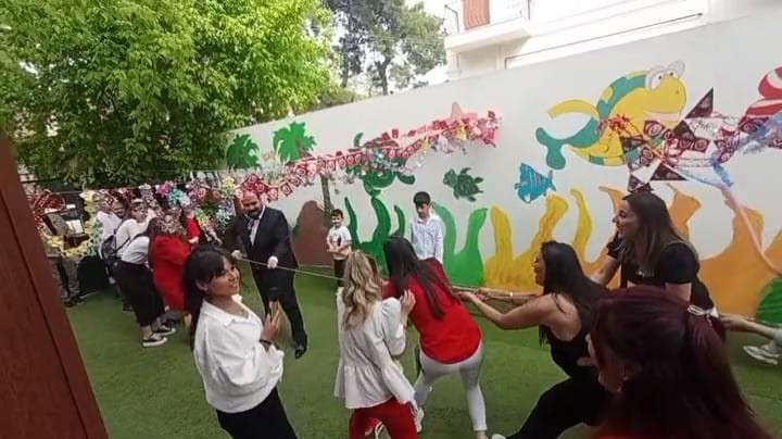 İzmir Bilim Çocuktan farklı bir 23 Nisan kutlaması