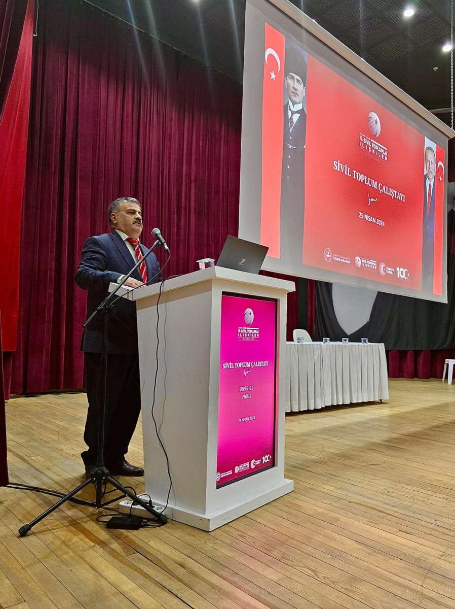 İZMİR’DE SİVİL TOPLUM KURULUŞLARINA   YÖNELİK BİLGİLENDİRME SEMİNERİ GERÇEKLEŞTİRİLDİ.