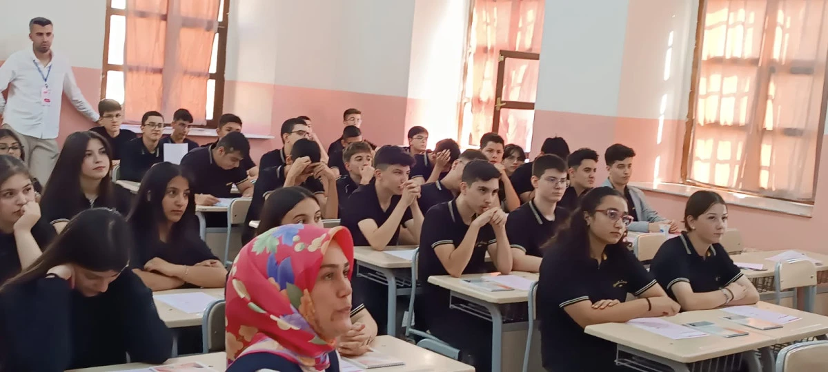Onlar Tarih Yazdı, Sıra Sende: YKS Başarı Rehberi