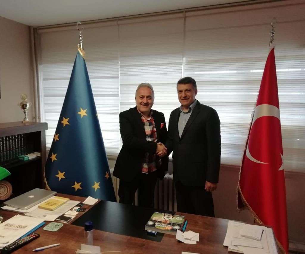 SÖZ MEDYA YÖNETİM KURULU BAŞKANI ÖZCAN ŞİMŞEK, DMW TÜRKİYE BAŞKANI VE “SÜRDÜRÜLEBİLİR İYİLİK ELÇİSİ” FERHAT BOZÇELİK’LE BİR ARAYA GELDİ.