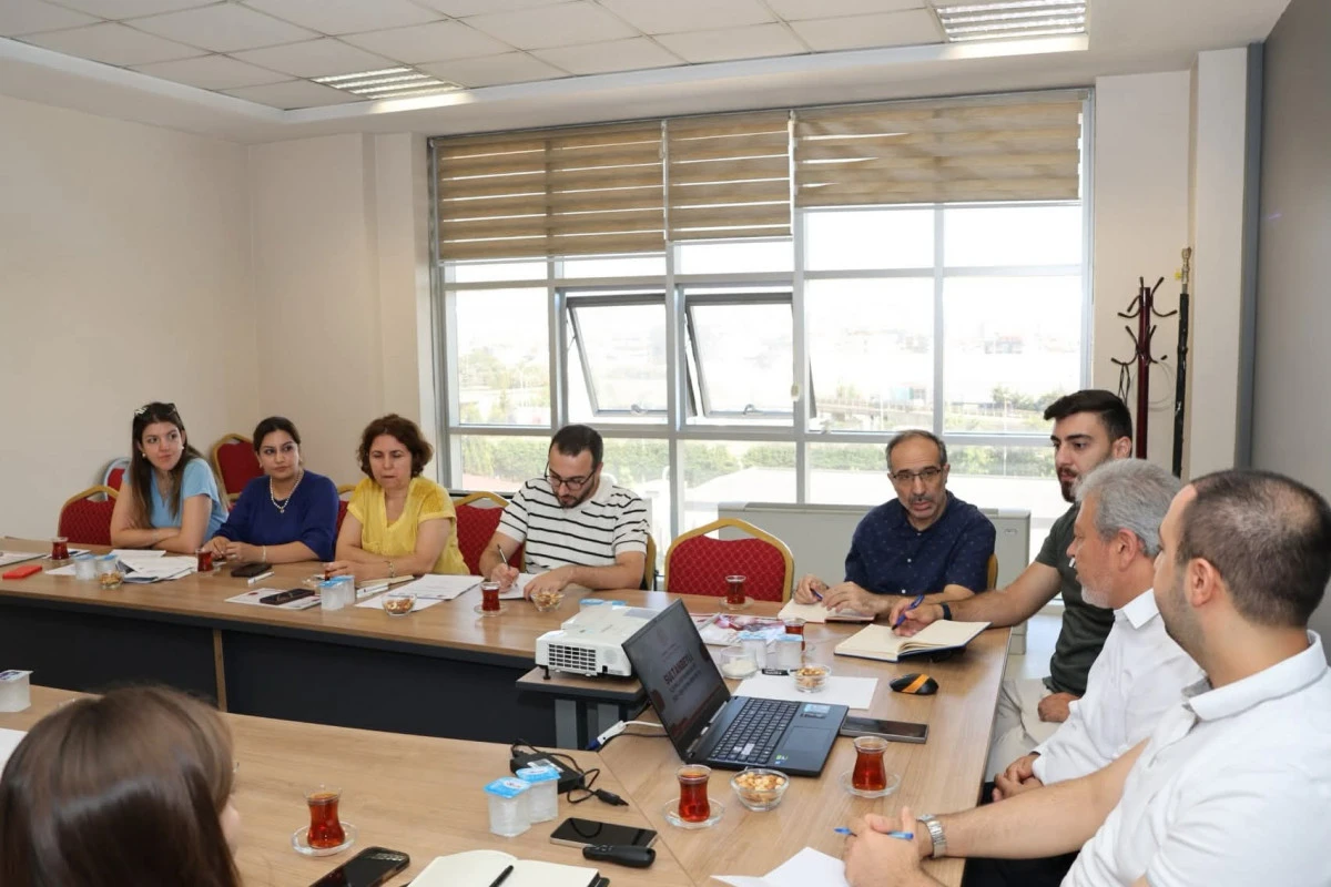 Sultanbeyli&rsquo;de Eğitim Başarısı İ&ccedil;in İstişare Toplantısı