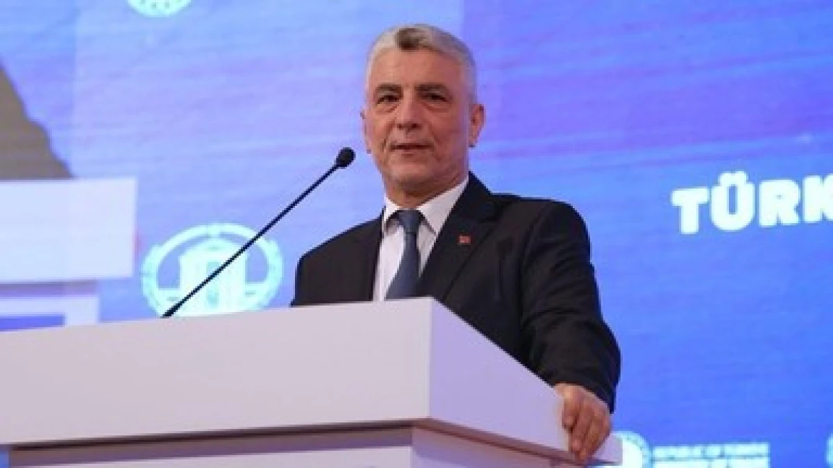 Ticaret Bakanı Bolat: Tekstil ve giyim sekt&ouml;r&uuml; istihdam bakımından da birinci sırada