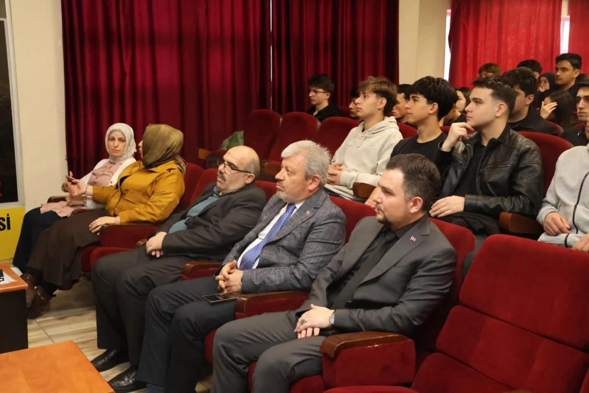 T&Uuml;BİTAK Bilim S&ouml;yleşileri Programlarımız Devam Ediyor