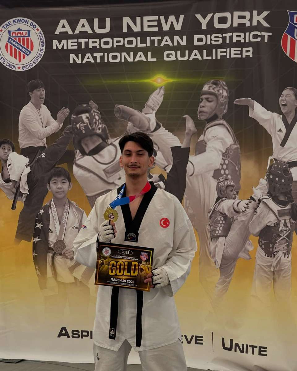 Türk Taekwondocu Mertcan DOLMACI Başarılarıyla Amerika'da Ses Getirmeye Devam Ediyor