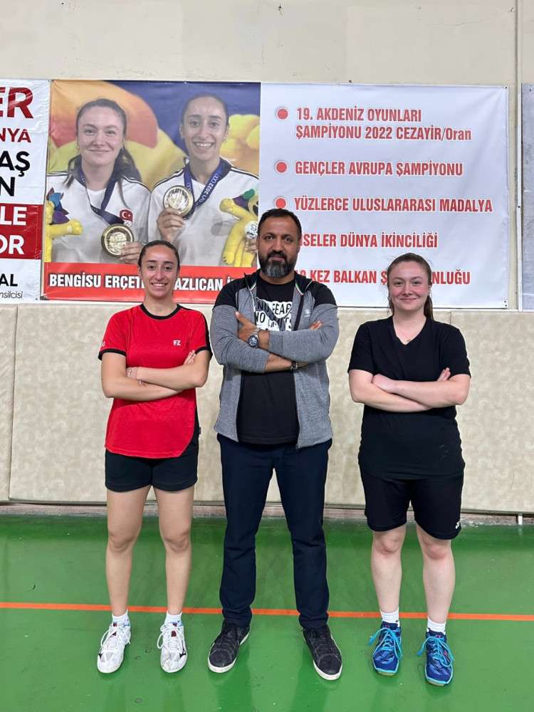 Yonex Bonn Badminton Turnuvası Şampiyonları  Türkiye’ye Döndü